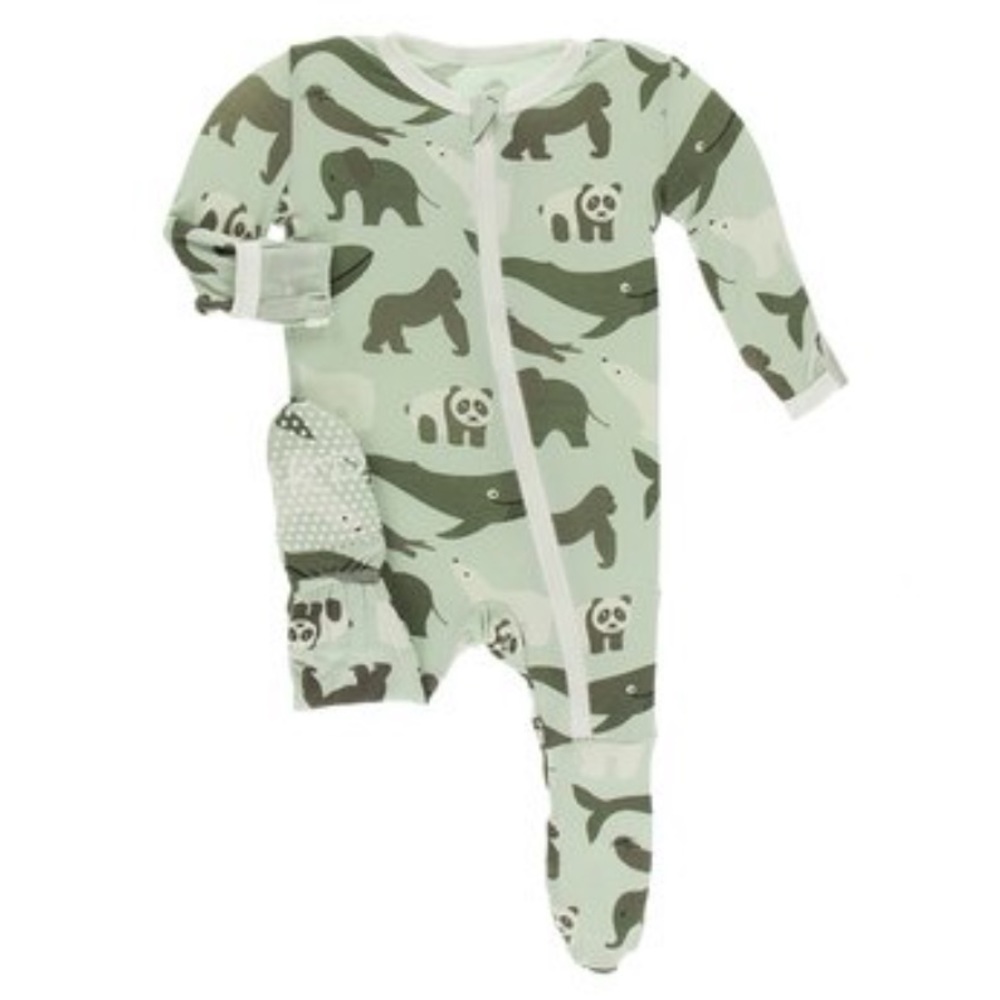 Print Footie with Zipper in Aloe Endangered Animals (9-12 Months)